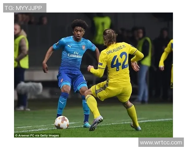 足球妖星崛起之路揭秘年轻天才如何改变比赛格局与未来发展潜力分析